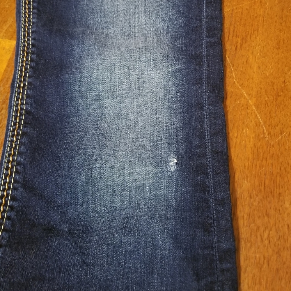 ROCK REVIVAL JEANS 🎸🎶 - Picture 4 of 12
